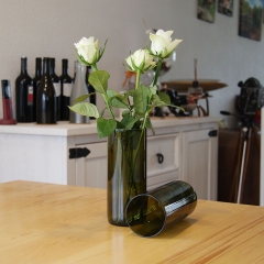 Vase Rotweinflasche